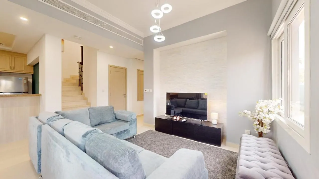 Bella Casa Serena - Serene Four Bedroom Villa Dubai Holiday home