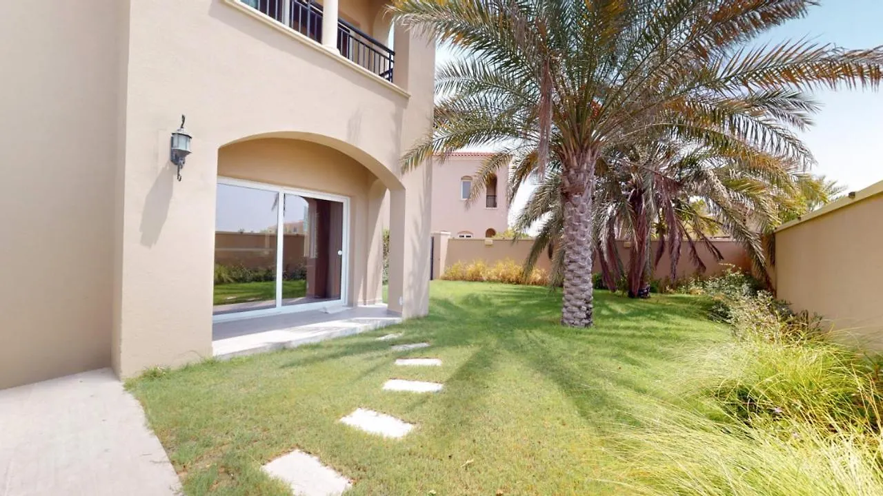 Bella Casa Serena - Serene Four Bedroom Villa Dubai 0*,